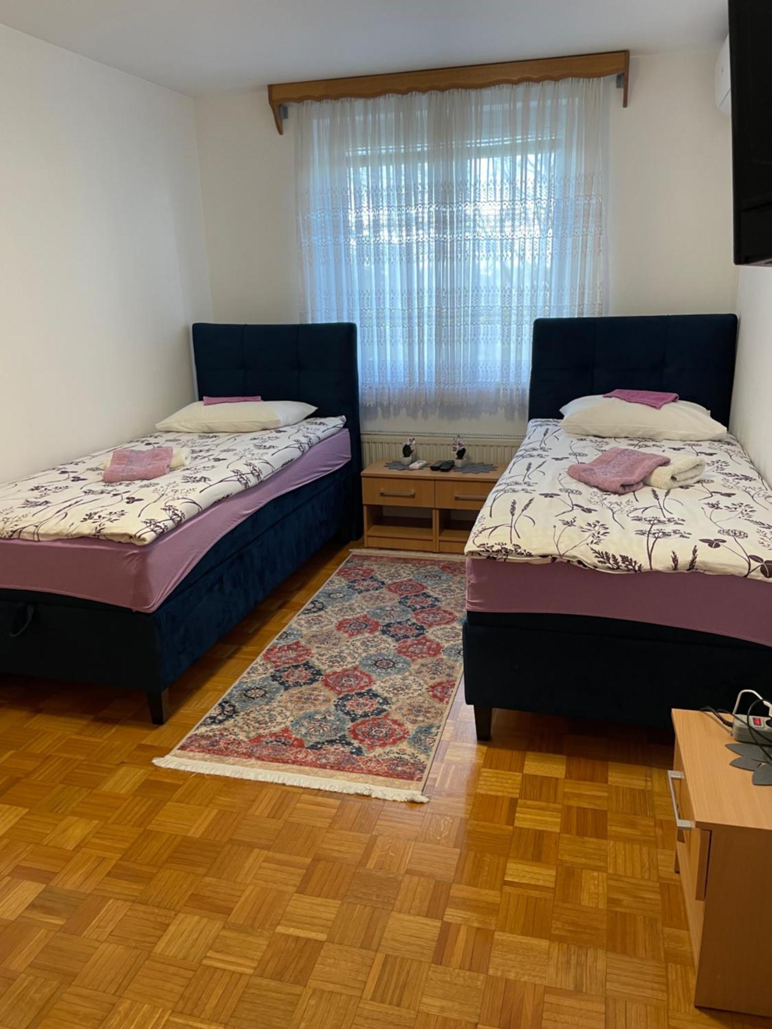 Apartmán Sobe Lara Gradacac Exteriér fotografie